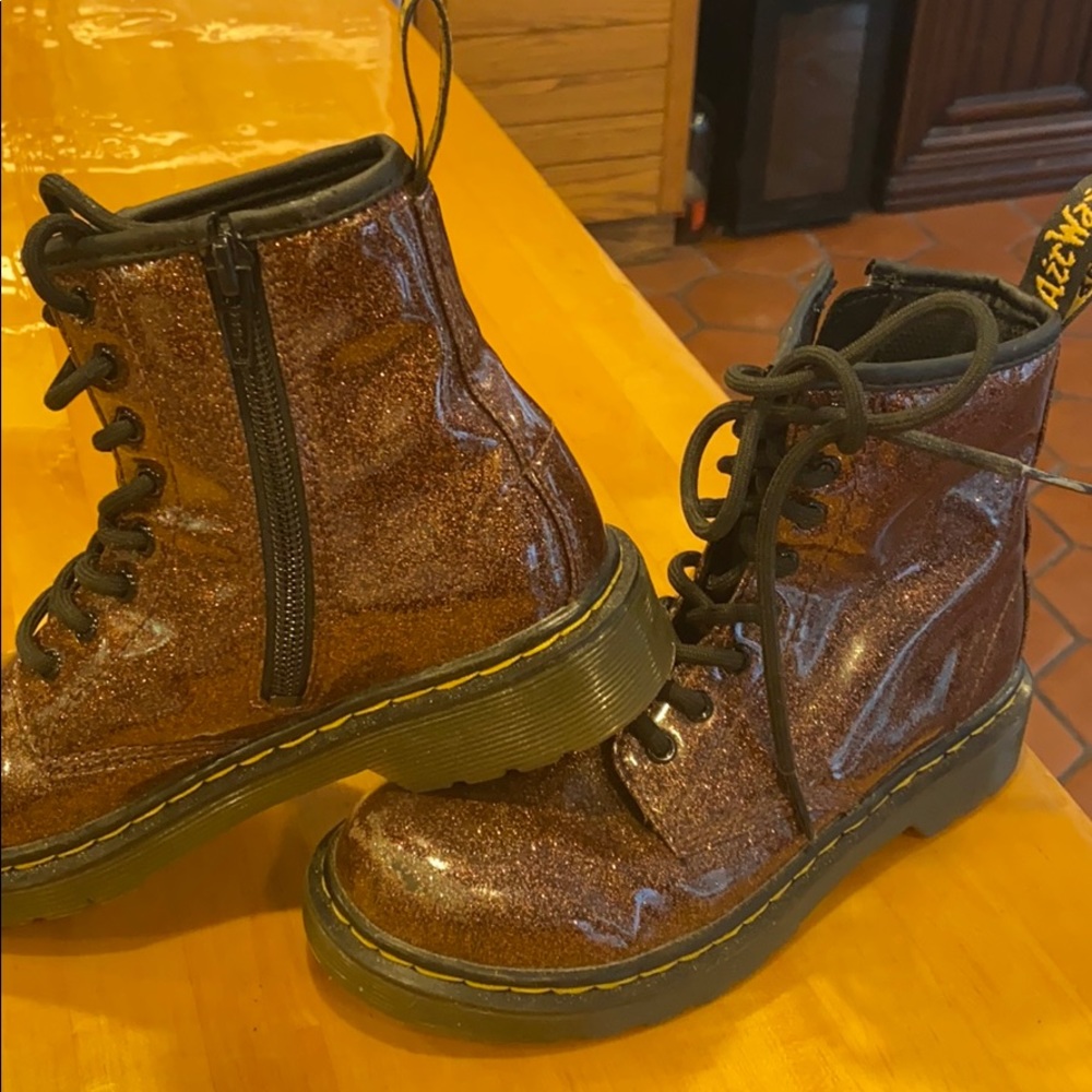 Dr Martens children's 1